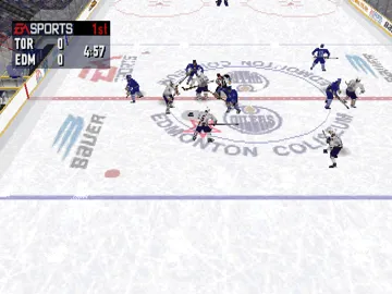 NHL 99 (US) screen shot game playing